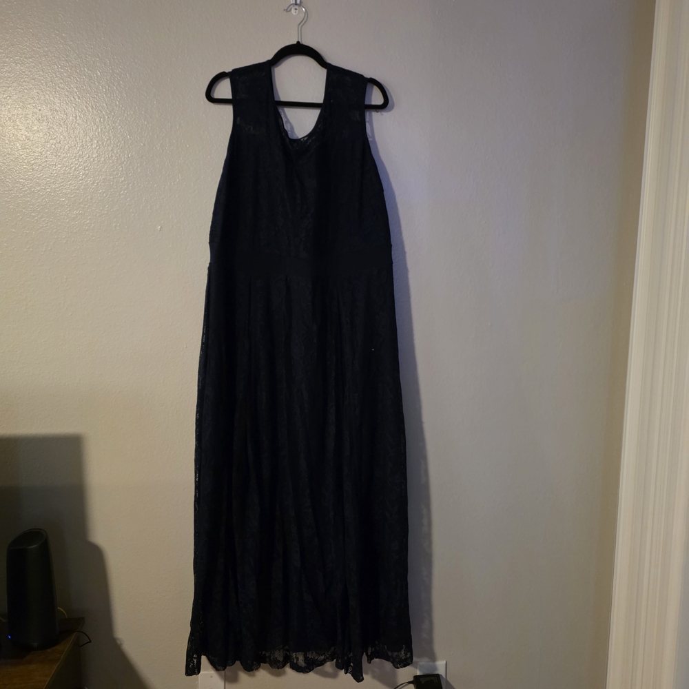 Elegant Dark Blue Sleeveless Dress